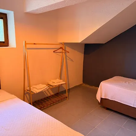 Kastro フェティエ