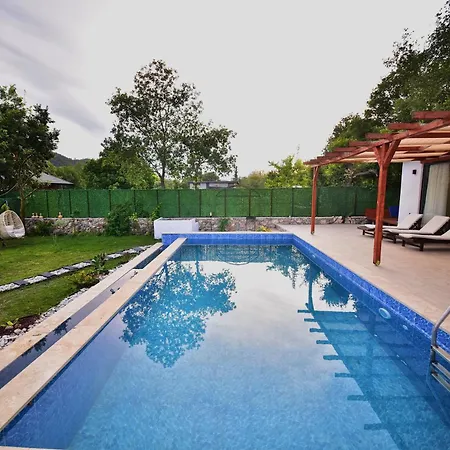 Kastro フェティエ