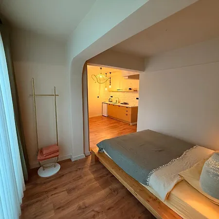 Kastro Apartment *