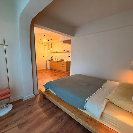 Apartment Kastro