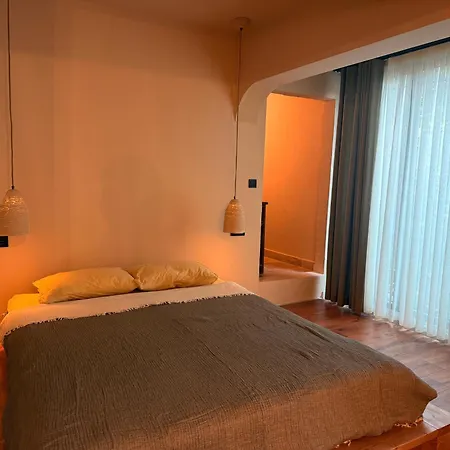 Apartment Kastro
