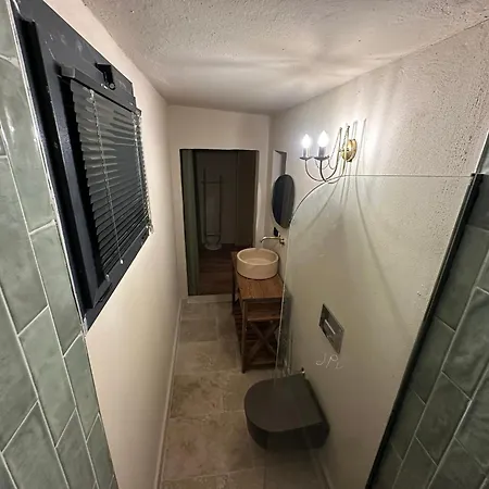 Apartment Kastro *