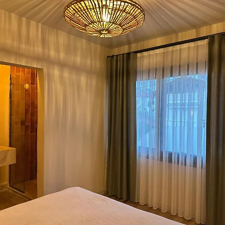 Apartment Kastro
