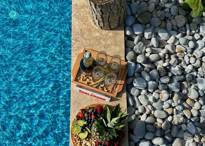 Kastro * Φετιγιέ